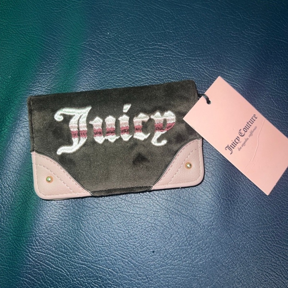 Juicy couture mini coin wallet